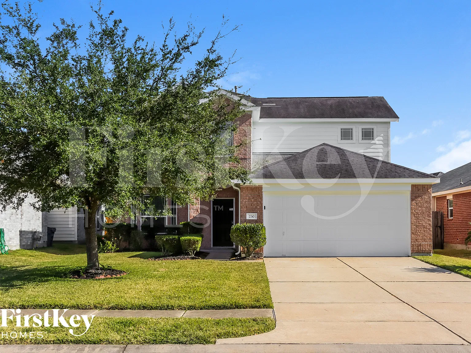 4 bed, 2.0 bath, 2432 sqft, $2,575 — Photo 1