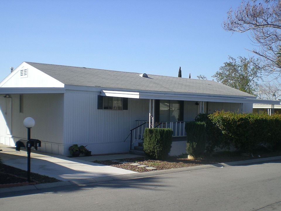 1st image of 6130 Camino Real Space 5