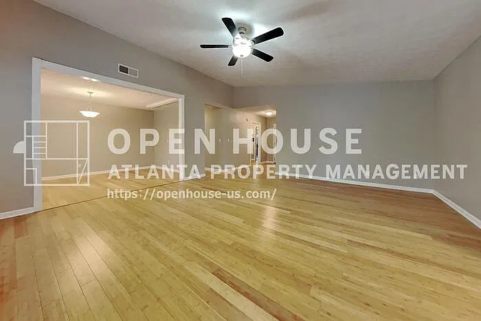 3 bed, 2.0 bath, 1676 sqft, $1,875 — Photo 3