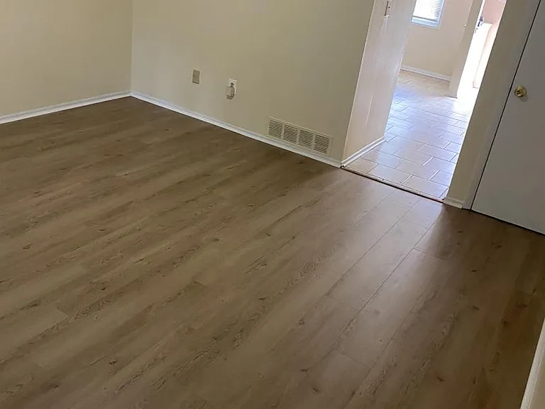 1769 Village Green Dr #Y-82 — Photo 15