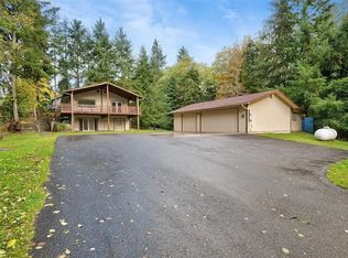 9269 Phillips Rd SE, Pt Orchard, WA 98367