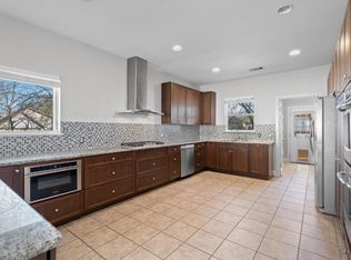 3203 E 18th St, Austin, TX 78721