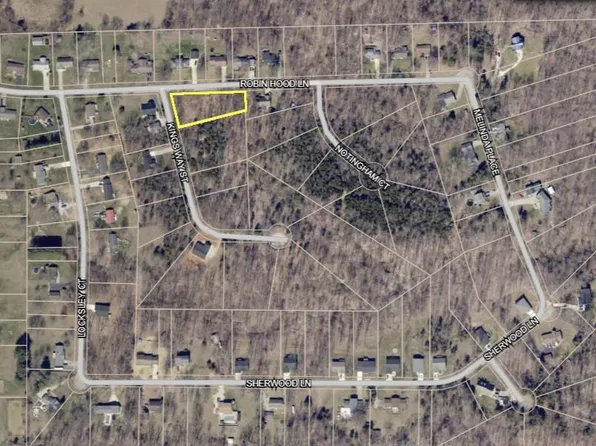 202 Kings Way Ct, Bedford, IN 47421