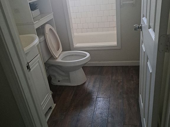 4th image of 63 Solano Ave