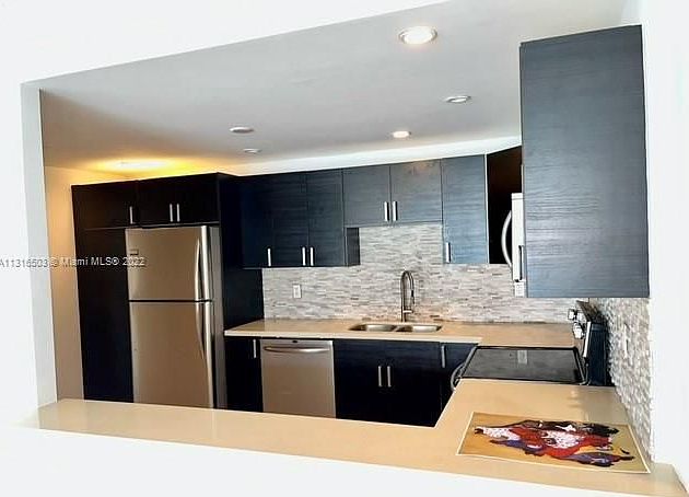 1st image of 19390 Collins Ave APT 1512