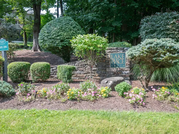 12 Boulevard Drive #19-119, Danbury, CT 06810