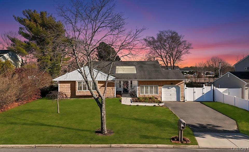 1st image of 15 Drake Avenue