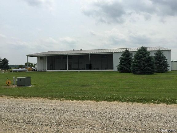 2nd image of 6350 Wolf Rd