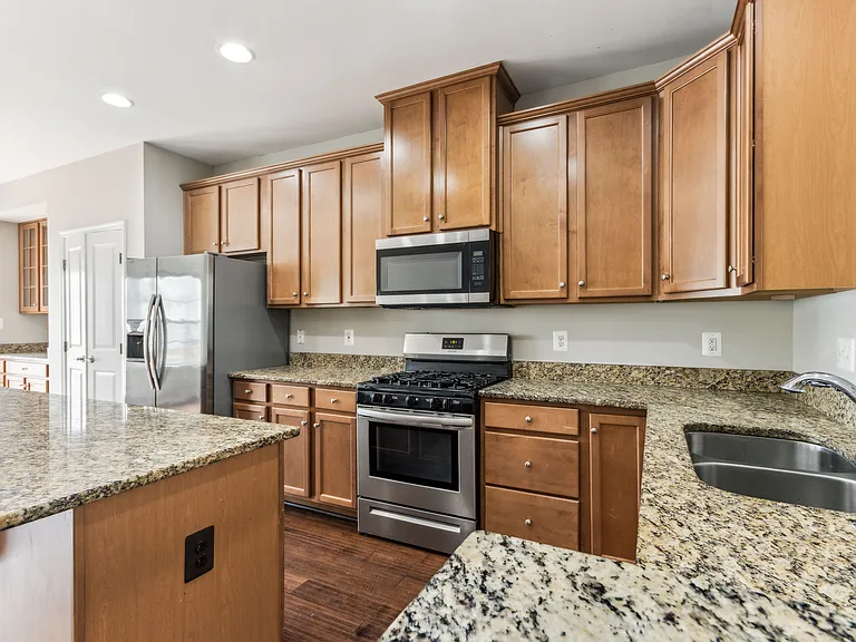 3107 Alliance Ct — Photo 6