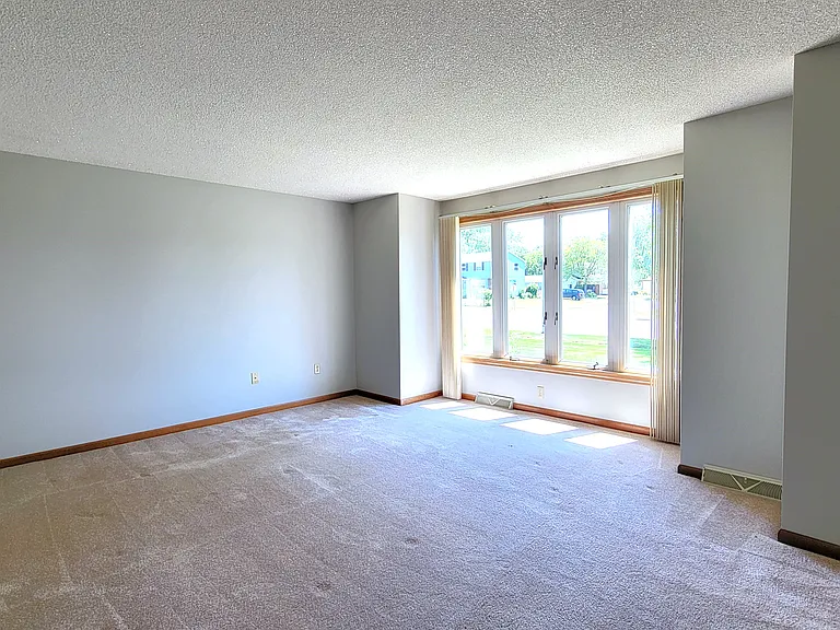 200 Losson Rd #B — Photo 10