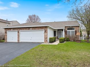1940 Baldwin Way, Bolingbrook, IL 60490