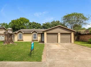 1201 Brookhollow Dr, Deer Park, TX 77536