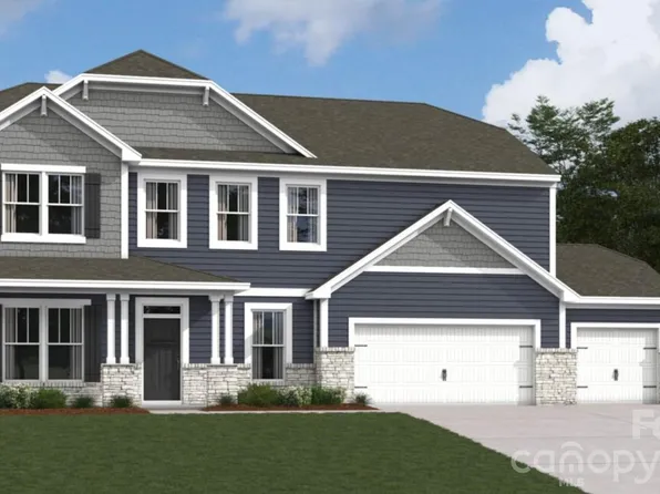 225 Amber Glen Dr, Locust, NC 28217