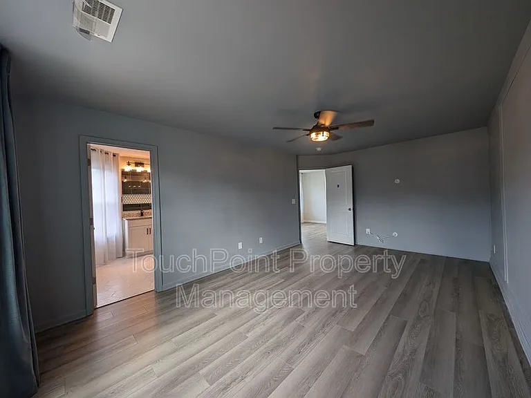 634 Cypress Glen Ln — Photo 18