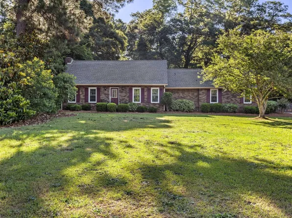 108 Chantilly Dr, Warner Robins, GA 31088