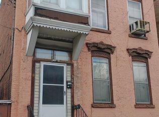 329 9th St, Troy, NY 12180