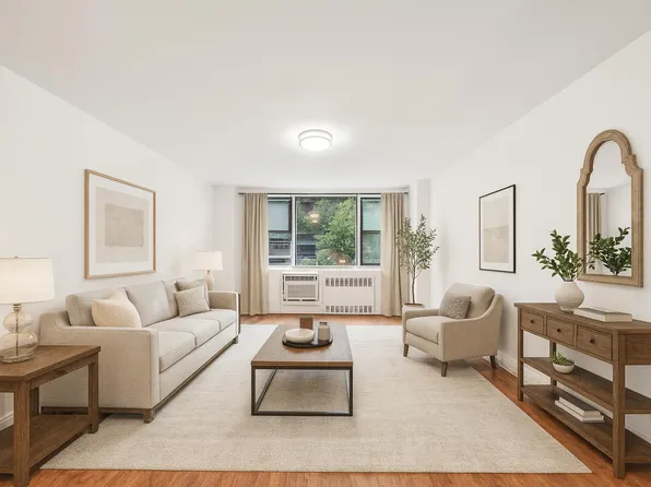 209 East 56th Street image 1 of 14