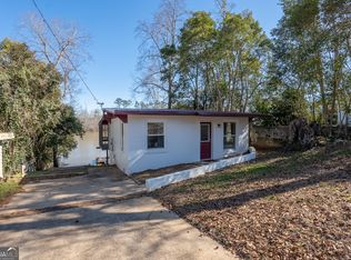 199 Cherokee Dr, Jackson, GA 30233