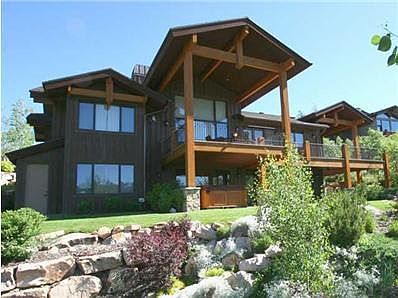 1st image of 3202 Meadows Dr