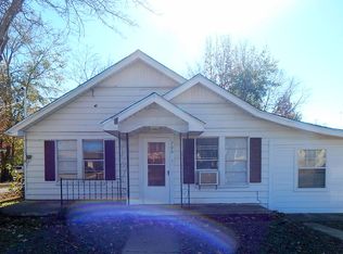 706 Houston St, Kilgore, TX 75662