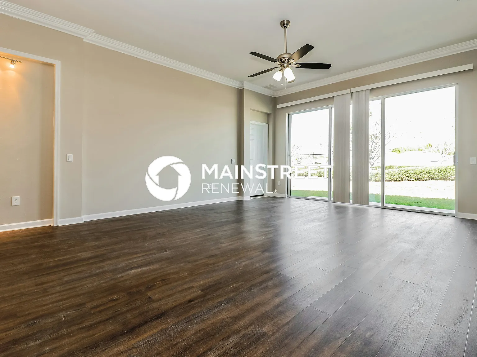 654 White Flower Way — Photo 3