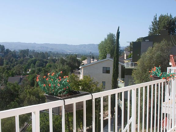 5th image of 5035 Escobedo Dr