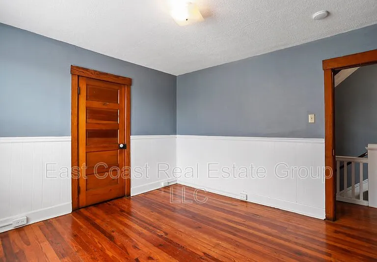 39 W Wilson Blvd — Photo 22