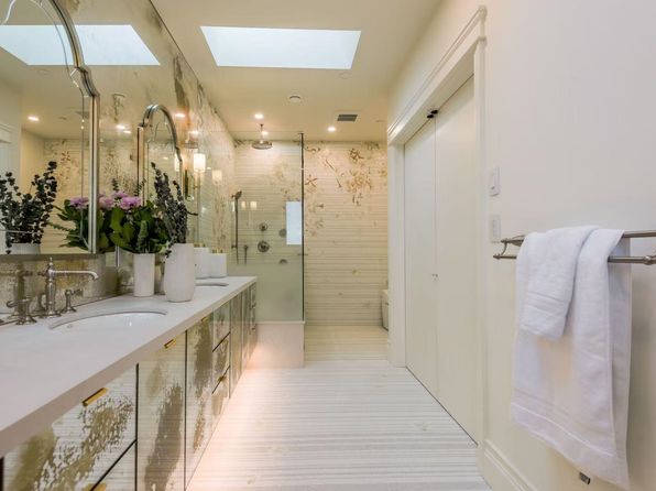 6 bedroom rental in West Vancouver — photo 17