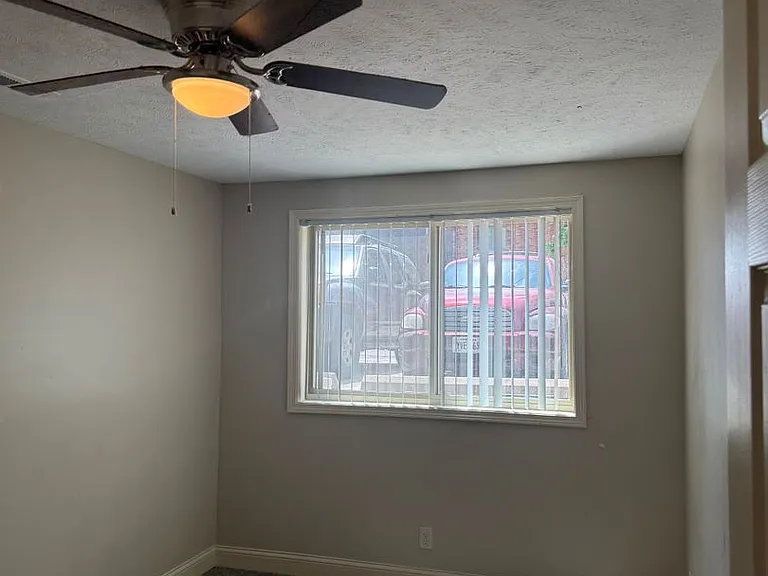 1531 D St — Photo 9