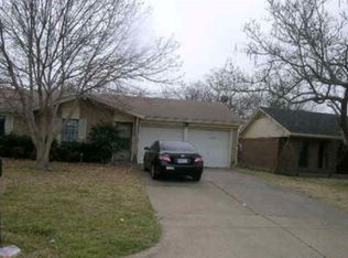 2341 March Ln, Grand Prairie, TX 75050