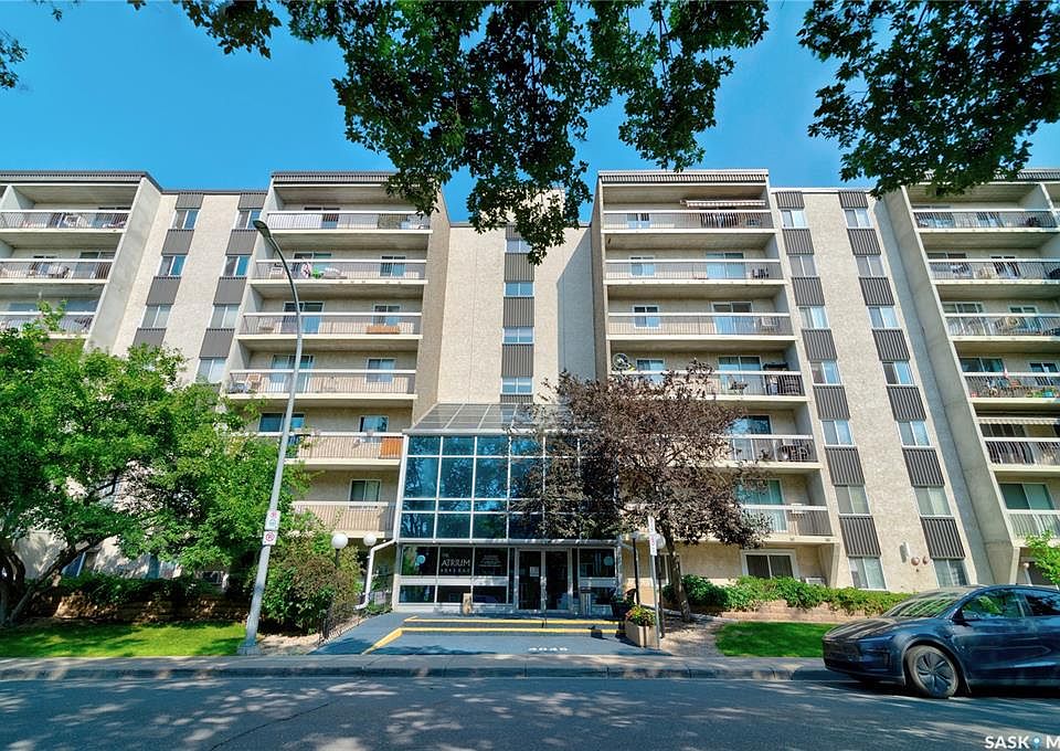 1st image of UNIT 522-4045 Rae STREET