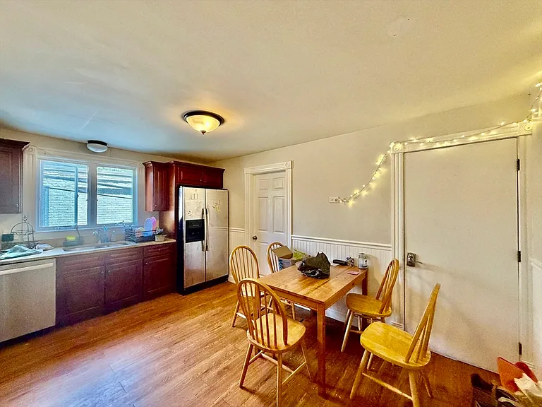 17 Milton Rd #1A — Photo 3