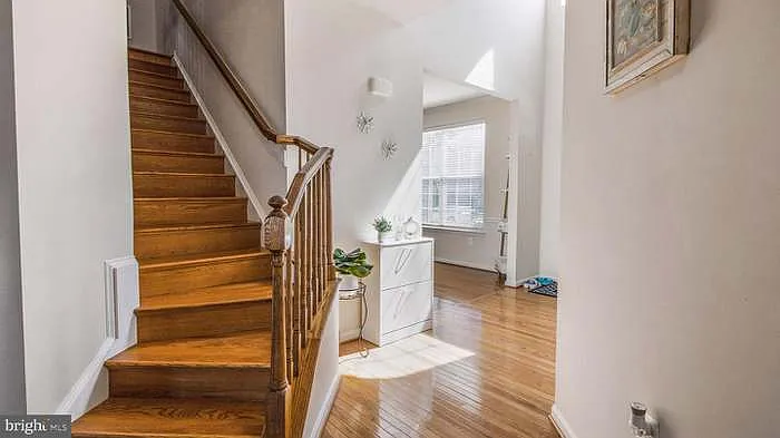 137 Sunlight Ct photo 1