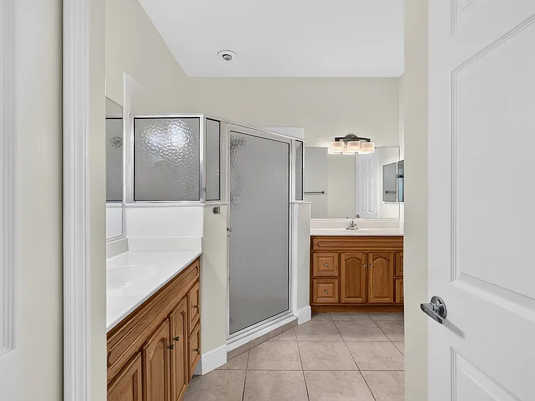 166 Sedona Cir — Photo 27