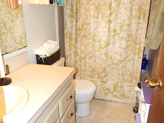 5th image of 7428 SE 12th Ct