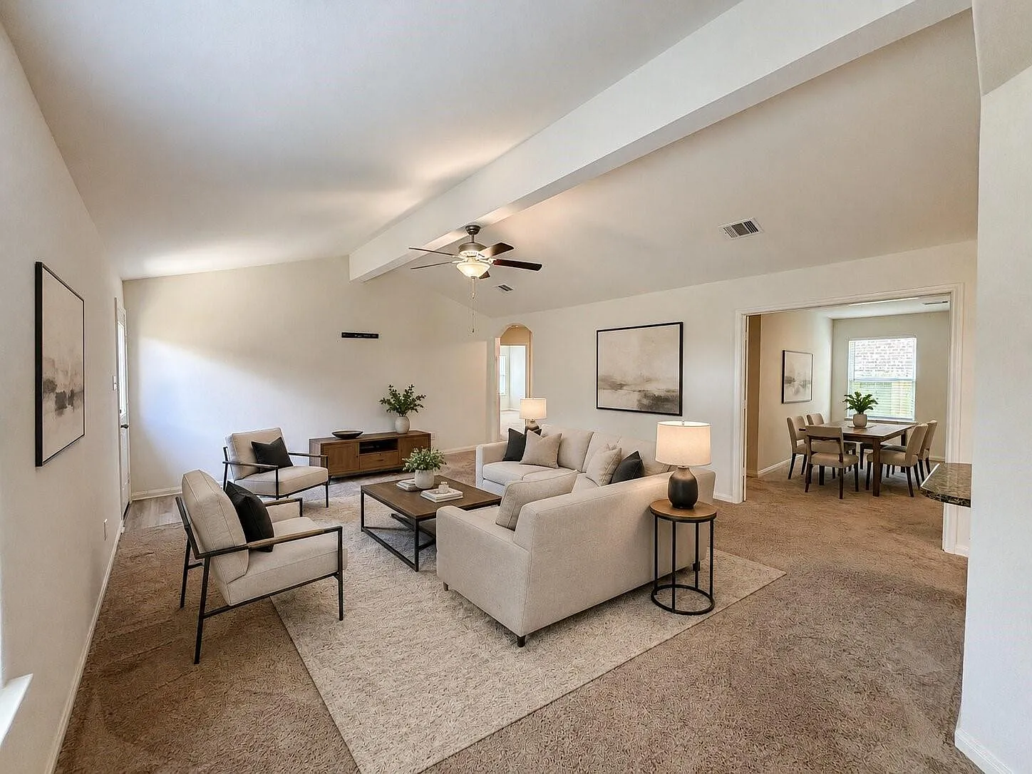 3 bed, 2.0 bath, 1862 sqft, $2,200 — Photo 2