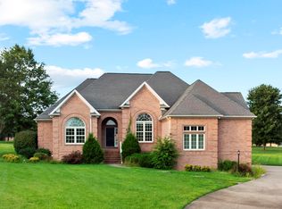 125 Oak Ridge Cv, Paducah, KY 42001