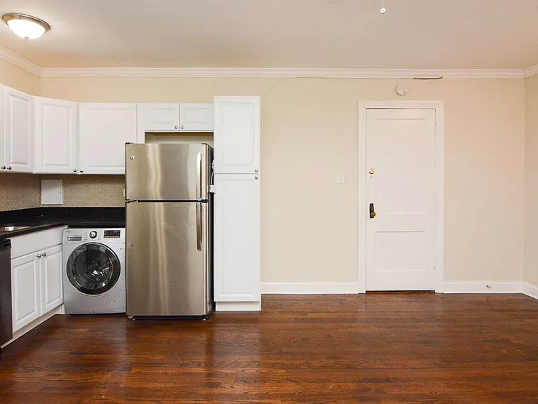 3345 N Marshfield Ave #803 — Photo 10