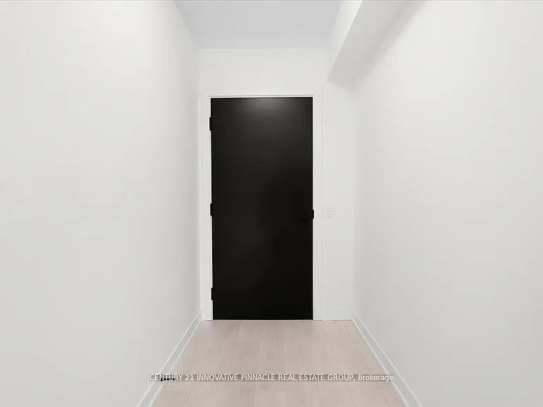 127 Broadway Ave #513S — Photo 6