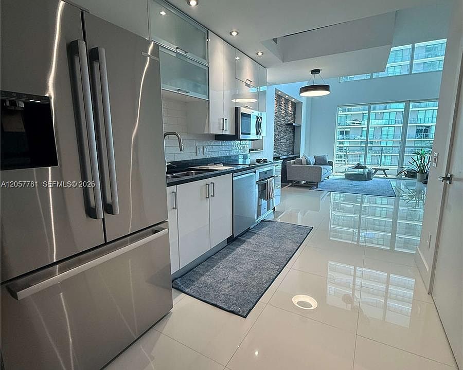 1st image of 60 SW 13th St APT 3808