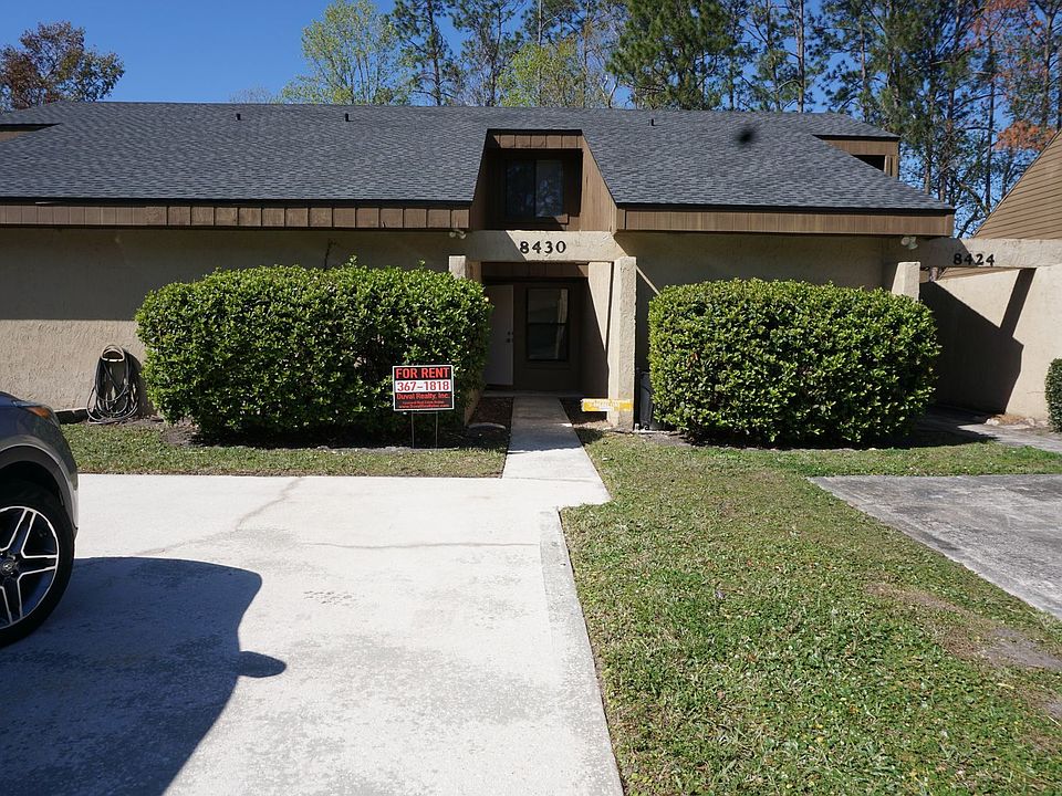 1st image of 8430 Pineverde Ln