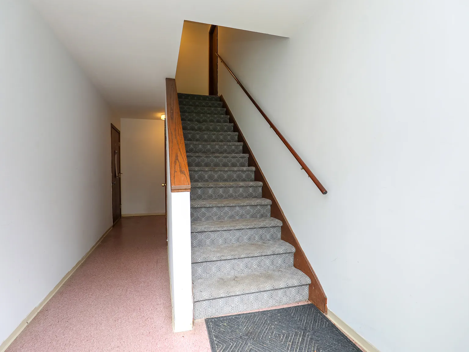 1 bed, 600 sqft, $1,700 — Photo 2