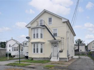 121 Lowell Ave, Providence, RI 02909