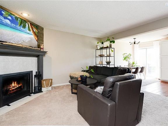 4th image of 5625 NW Sunrise Meadow Cir #49-B
