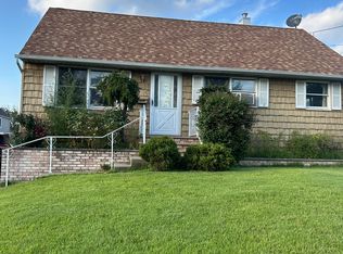 840 Green St, Iselin, NJ 08830