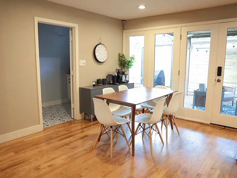 2937 Forest Hills Ln — Photo 37