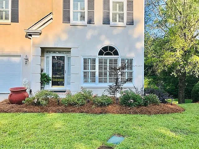 151 Brookstone Way photo 1