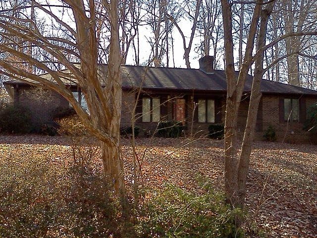1st image of 331 Iroquois Trl