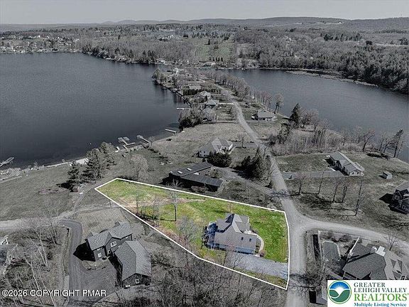 5th image of 355 Washington Rd