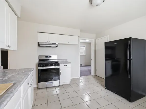 101 W Meinecke Ave #105, Milwaukee, WI 53212